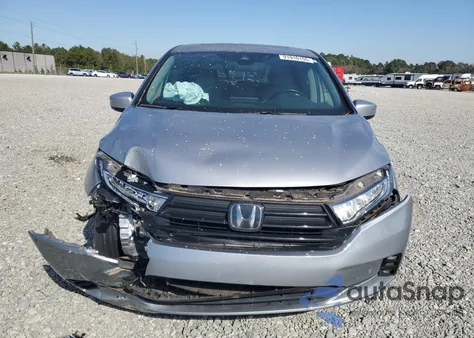 2022 Honda Odyssey Touring из США, поврежденный, VIN 5FNRL6H85NB021396